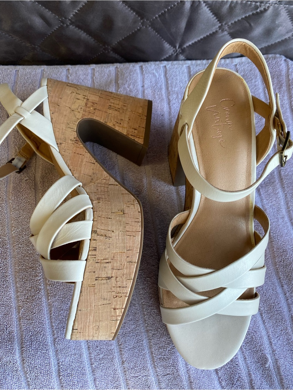 Crown Vintage Millia Cream Leather Cork Platform Sandals - Size 7.5